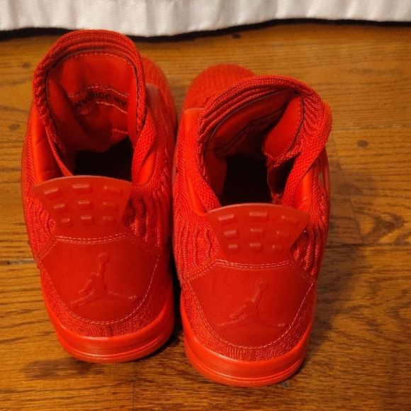Air Jordan 4 Retro Flynit University Red Size 10 - Picture 2 of 5